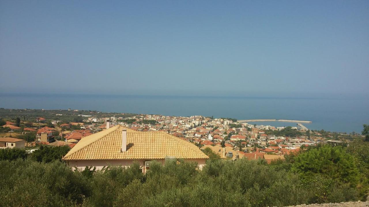 키파리씨아 Kiparissia Castle & Sea View 빌라 외부 사진